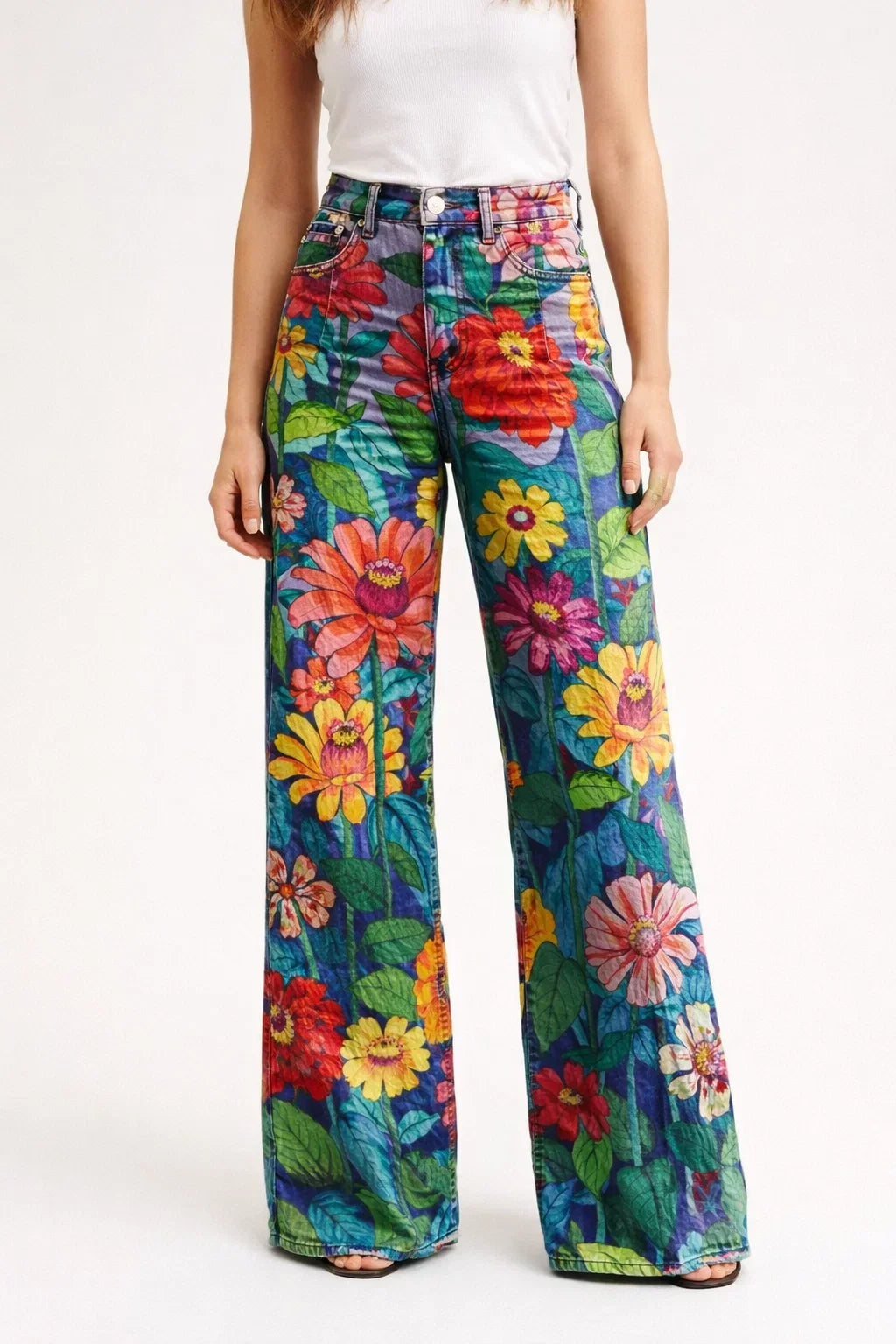 Women's Long Fit Baggy Jeans